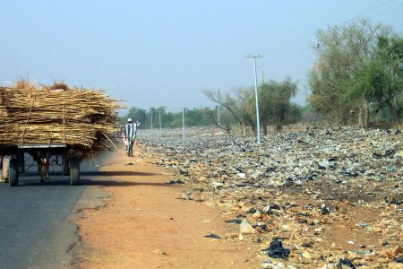 file:///home/sharon/AFRICA/Images/100_2501.jpg