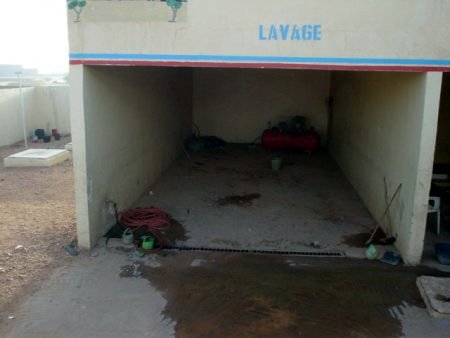 file:///home/sharon/AFRICA/Images/Car_Wash.jpg